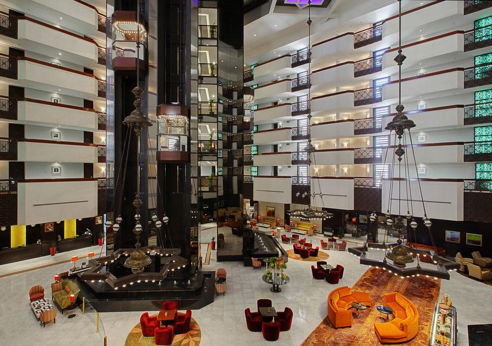 Marriott Hotel 5*