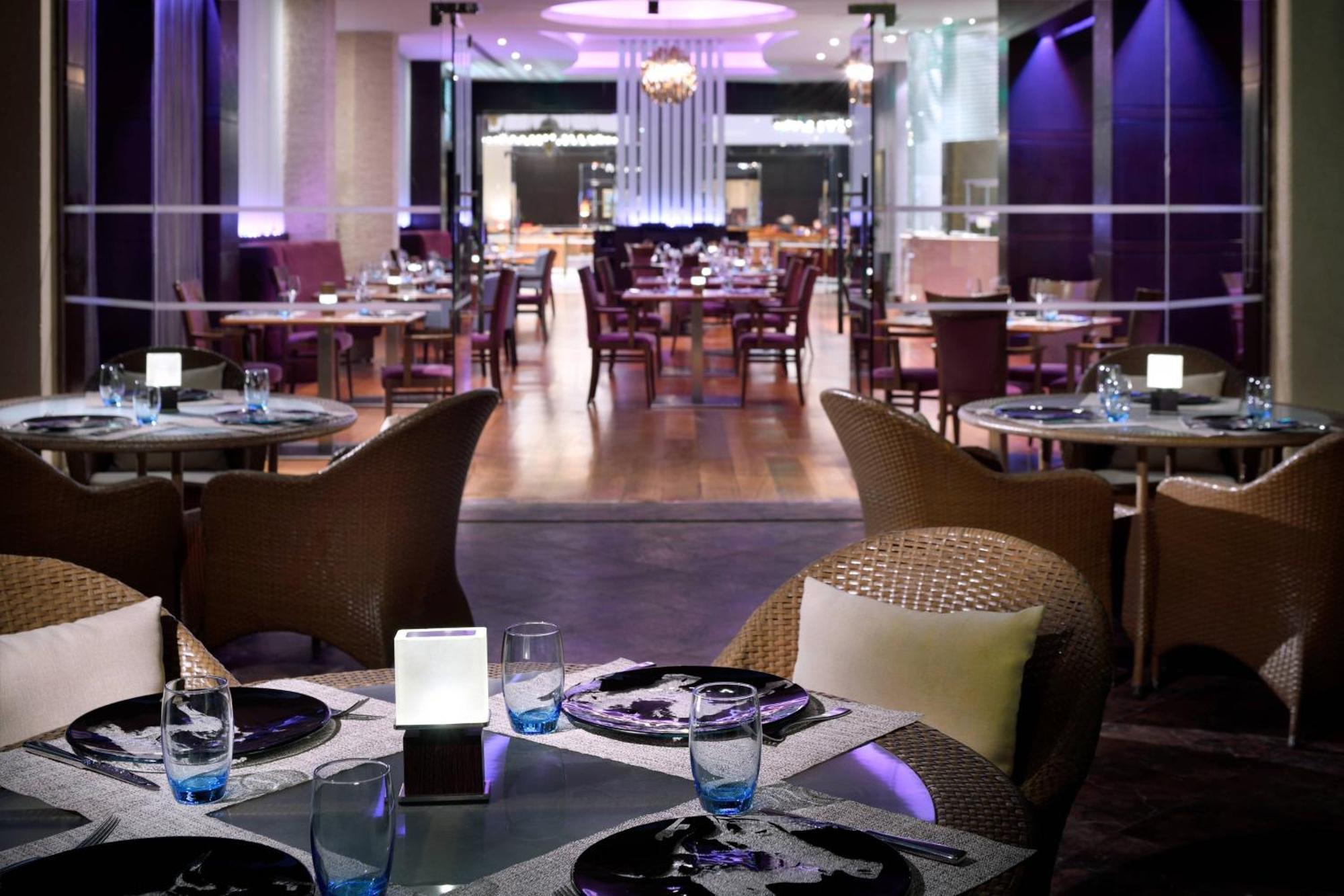 Marriott Hotel 5*