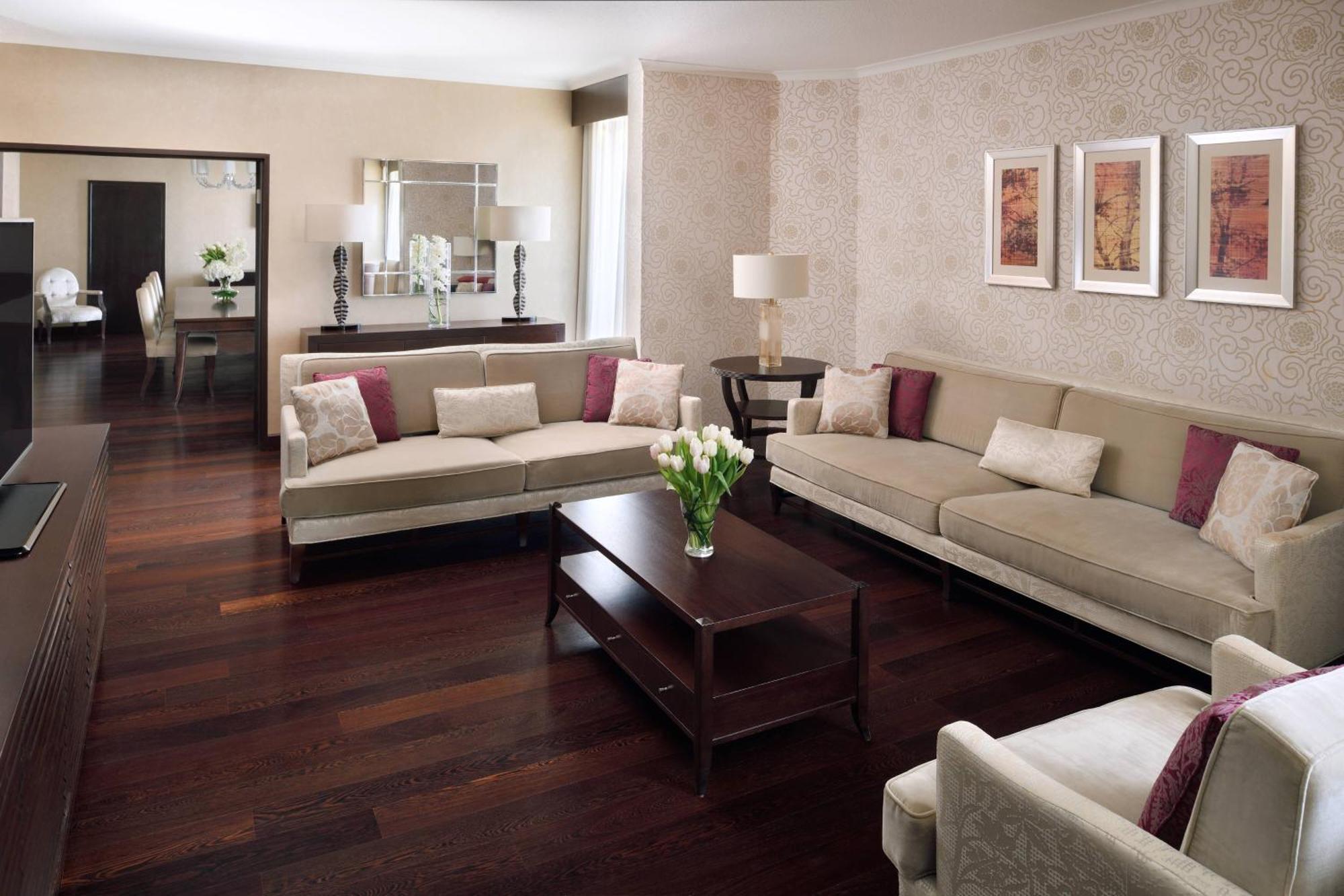Marriott Hotel 5*